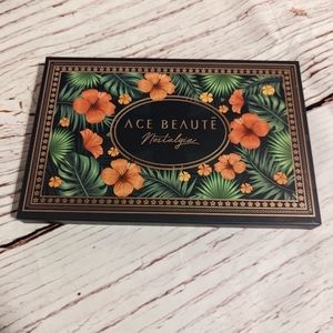 Nostalgia Palette by Ace Beaute NEW & Unused